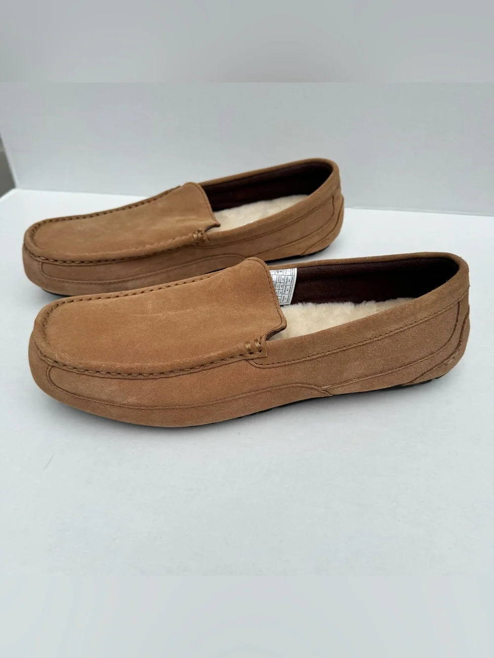 UGG Men’s Brown Suede Sheepskin Lined Moccasin Loafers Size 13